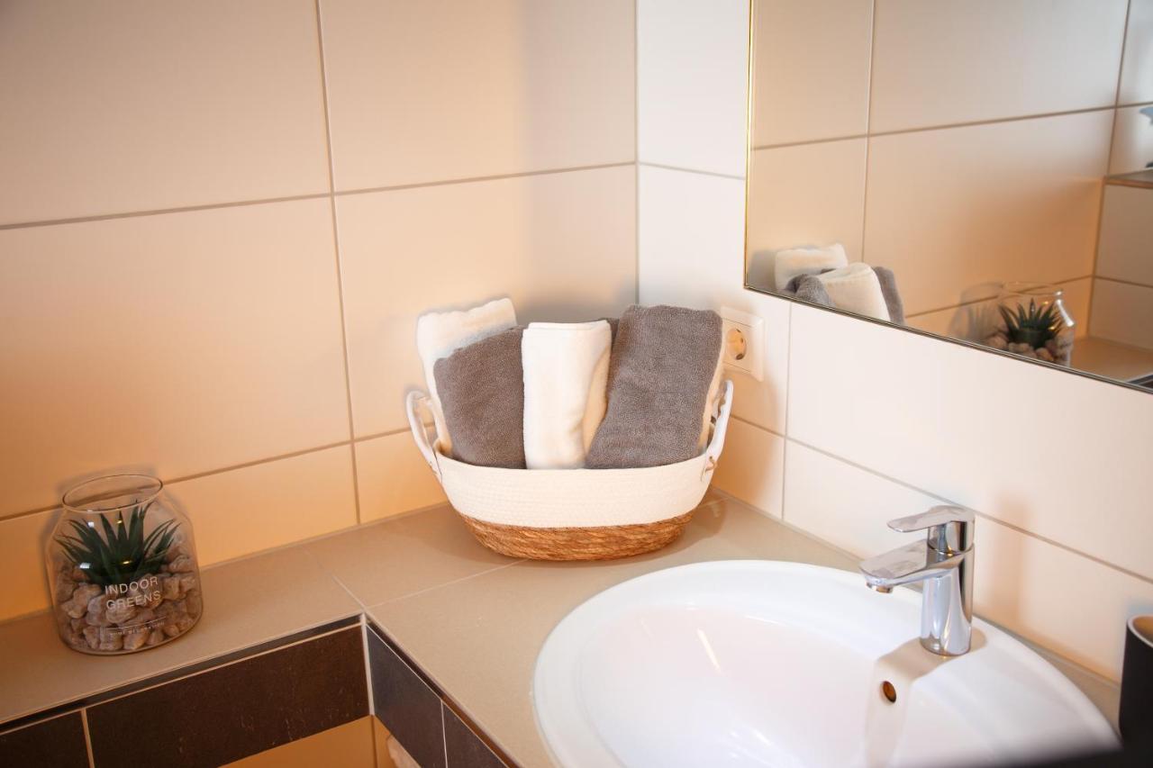 Winetime - Modern - Fuer 6 - Boxspringbetten - Zentral Bellheim Exterior photo